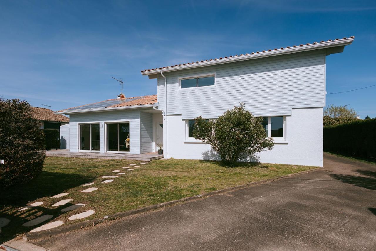 Maison Le Basta Begaar Esterno foto